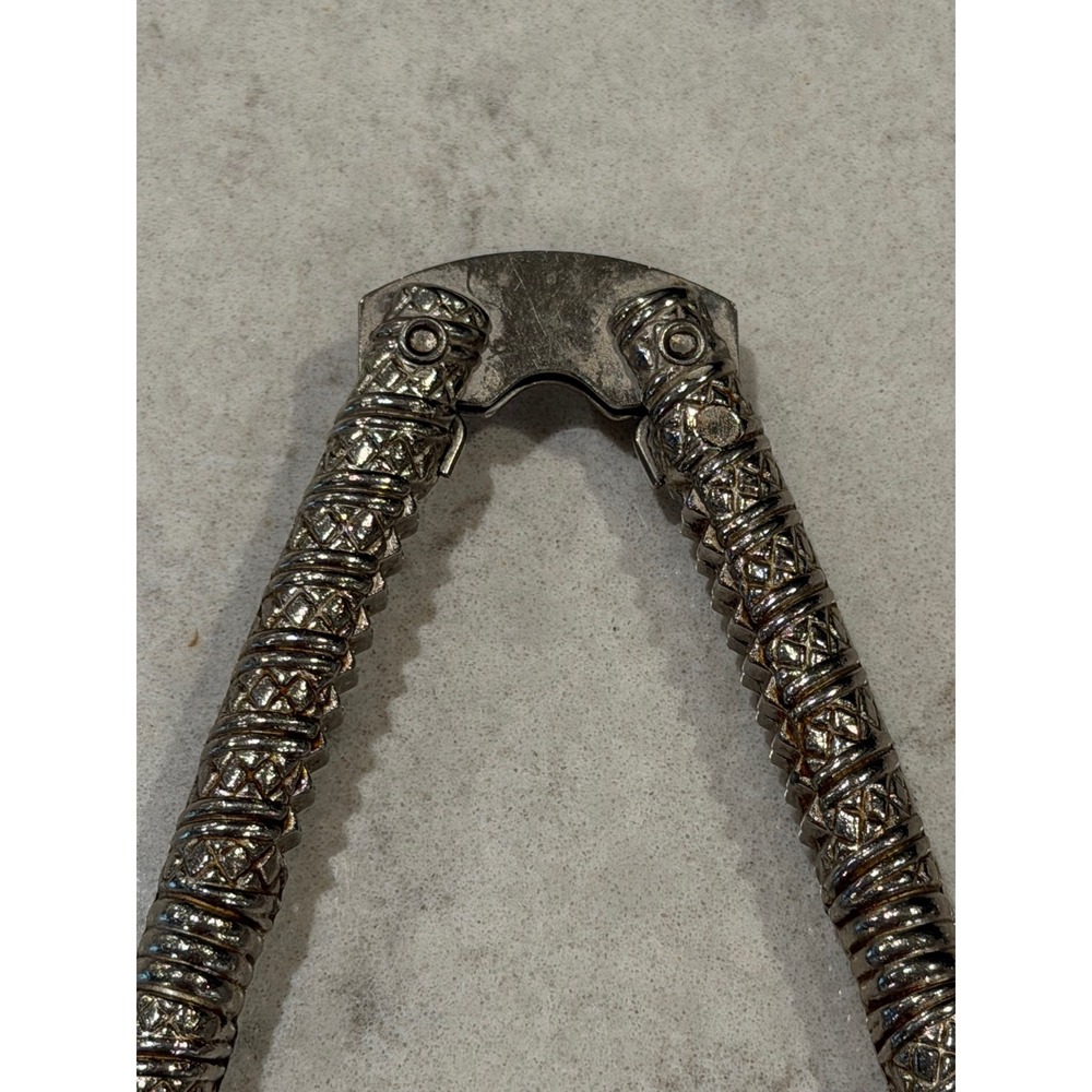Vintage HMQ Silver Tone Metal Nutcrackers Set of 3 Textured Handles Kitchen Tool - Picture 7 of 9